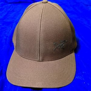 Arc'teryx Cap